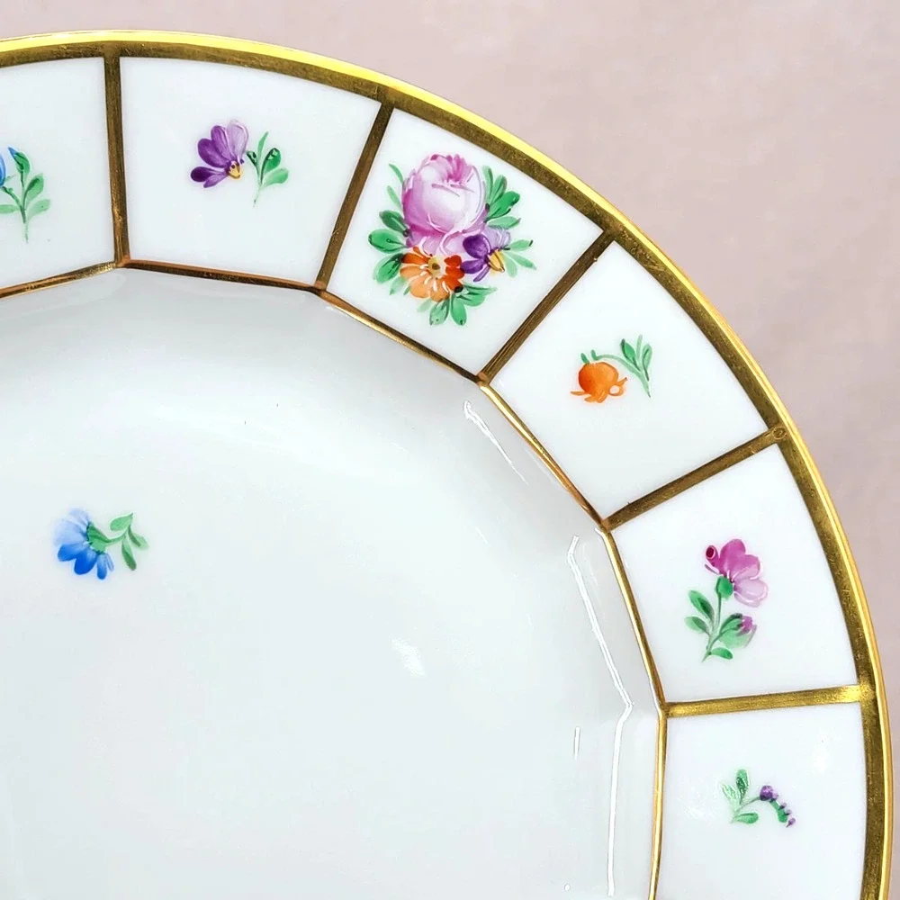4 settings - Royal Copenhagen 'Henriette' 7.625 Inch SALAD PLATES #444-8514